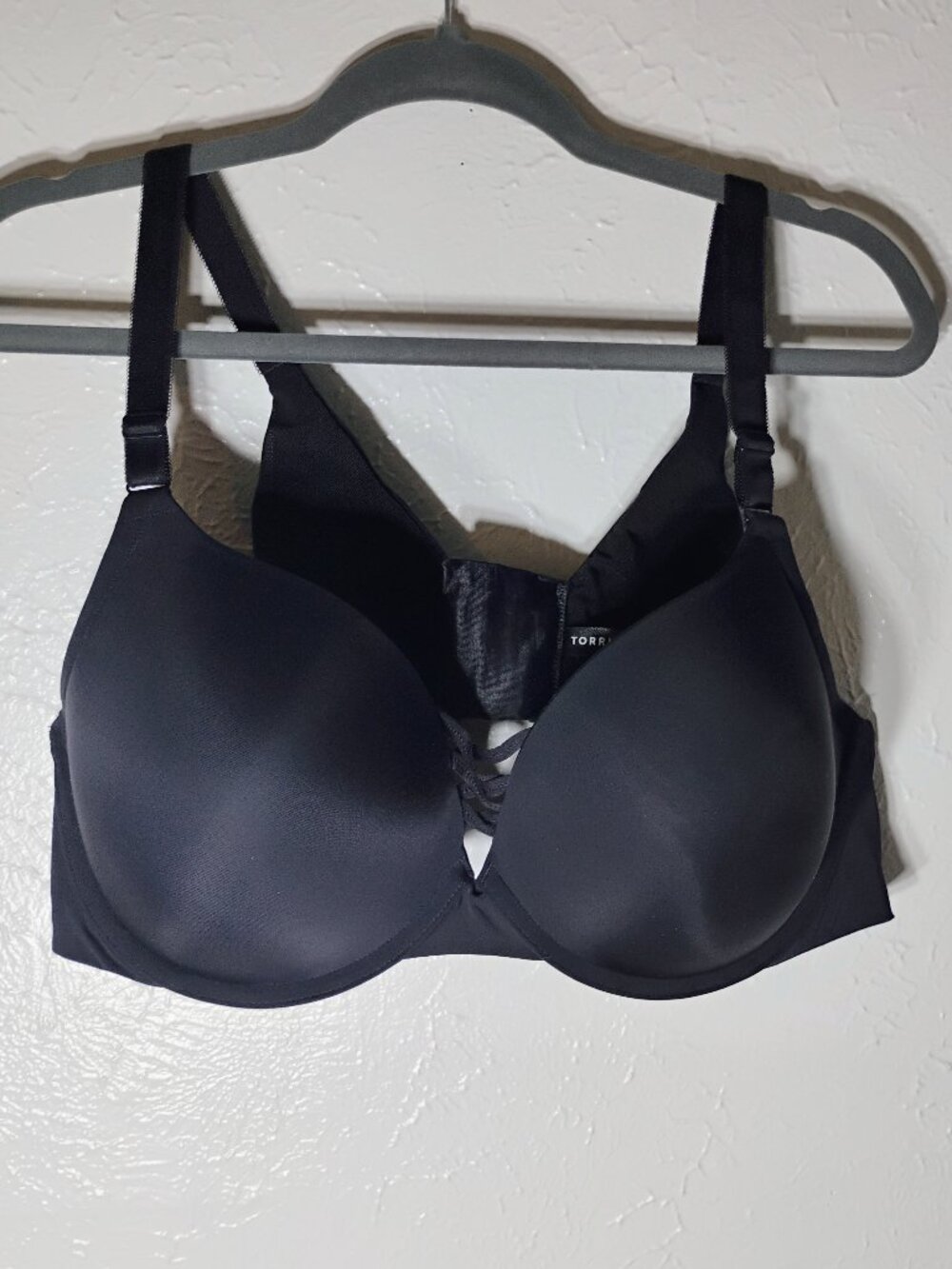 Torrid Curve Black Smooth Push Up Underwire Adjustable Straps Size 46C Bra